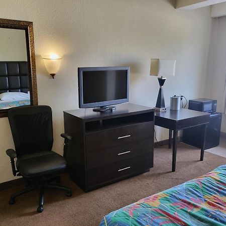 Metro Inn & Suites 잭슨빌 외부 사진