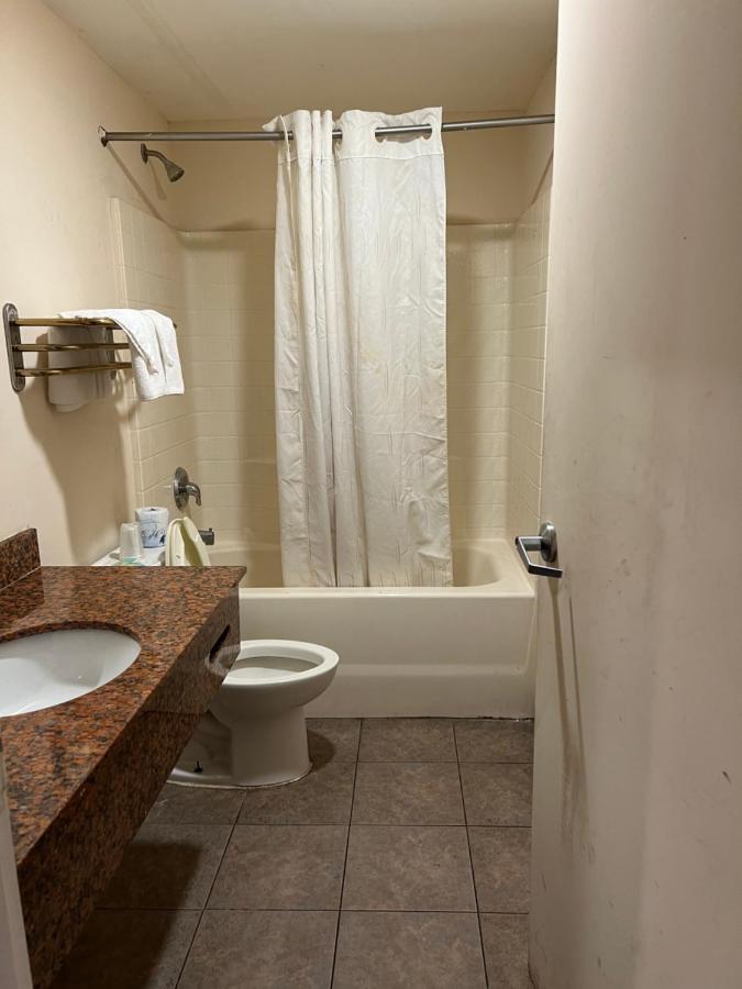 Metro Inn & Suites 잭슨빌 외부 사진