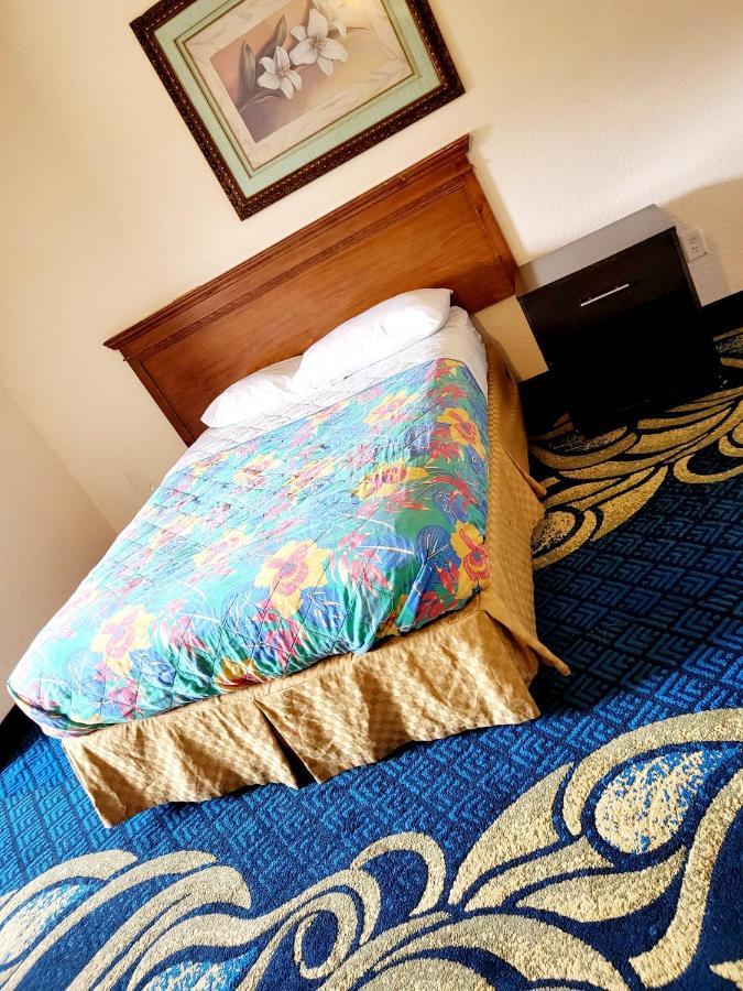 Metro Inn & Suites 잭슨빌 외부 사진